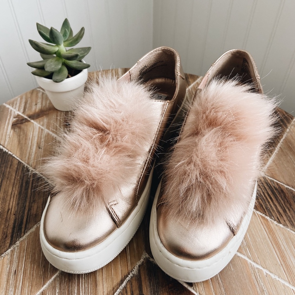 Steve Madden Pom Pom Sneakers